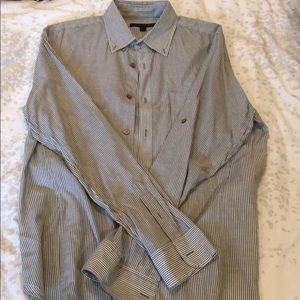 John Varvatos Men’s stripe sport shirt - size M